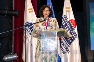 La Dirección General de Bellas Artes reconoce trayectoria de Aidita Selman