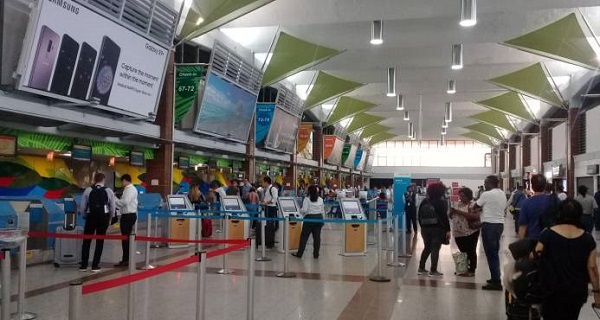 Aeropuerto de Las América se queda sin internet por rotura de fibra óptica