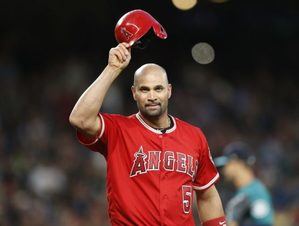 Albert Pujols: Me gustaría jugar con los Gigantes este año

 
