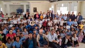 Voluntariado “Manos que Iluminan” de Edenorte distribuye Juguetes en escuelas