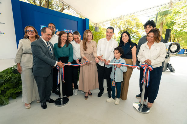 Inauguran Parque Sensorial Mirador Sur en Santo Domingo.