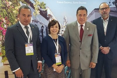 Hoteleros de Santo Domingo promueven atractivos en feria turística colombiana