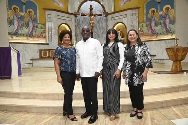 La actividad concluyó en un ambiente de fraternidad, renovando la fe, la unión y el sentido de pertenencia institucional.
