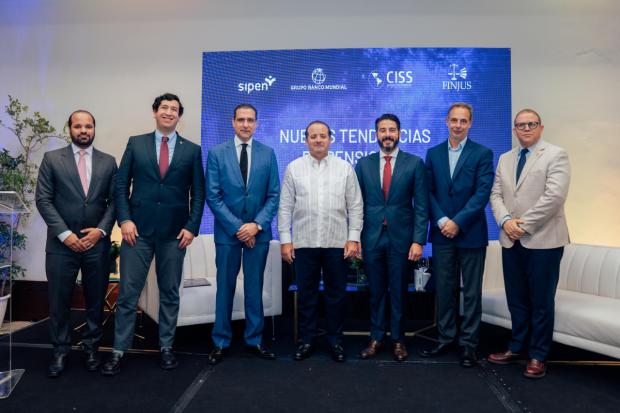 República Dominicana debate nuevas tendencias en pensiones con expertos internacionales