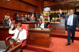 Senado modifica ley sobre mercado de valores en el país