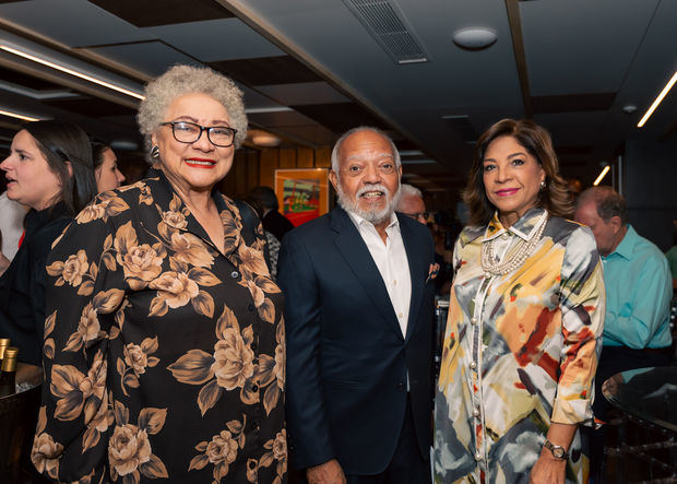 Rosa Tejada, Andrés Lora, Cachi Peralta.