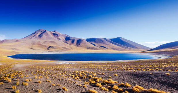 Lago en el desierto de Atacama, Chile.