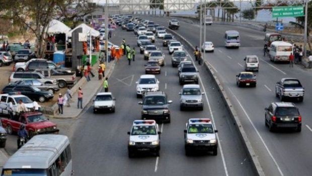 Autopista San Isidro.