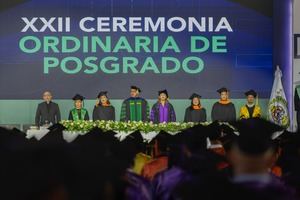 De los graduandos el 70% son mujeres y el 30% son hombres, destacando la amplia participación femenina