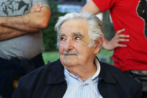 Mujica teme que la Constituyente de Chile sea "una bolsa de gatos"