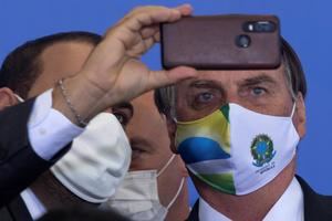 Bolsonaro confirma su asistencia a la posesión del presidente de Ecuador