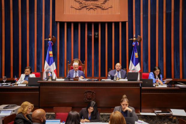 Senado aprueba ley que crea el Ministerio de Justicia para fortalecer el sistema judicial