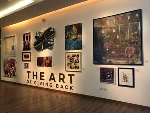 Fundación Amigos Contra el Cáncer Infantil presenta la exposiciòn “The Art of Giving Back”