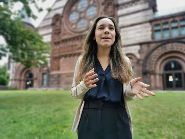 La hondureña Saira Reyes Zelaya habla en entrevista con Efe, el 3 de julio de 2021, en la Universidad de Princeton, Nueva Jersey, EE.UU.