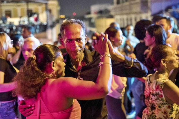 Bailadores de Bachata.