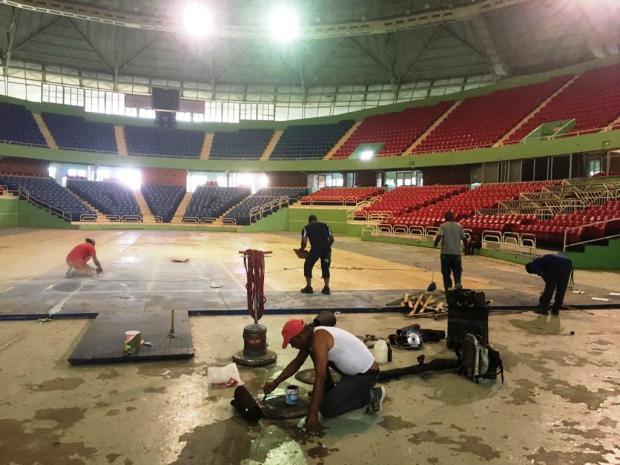 Preparativos para el torneo en el Palacio de los Deportes 