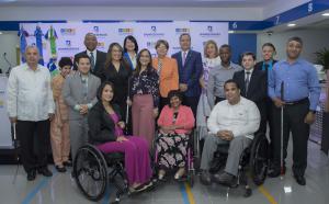 Facilitan transacciones financieras a personas con discapacidad