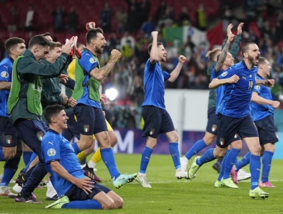Italia deja fuera de la Euro a España en penales y pasa a la final.