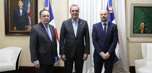 Nuevo jefe misión FMI visita al presidente de la República Luis Abinader