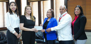 Voluntariado Bancentraliano entrega aporte anual de RD$ 450,000 a la Cruz Roja Dominicana
