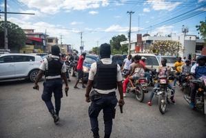 Organizaciones afirman que un haitiano murió durante incidentes con Migración