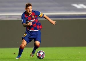 Messi anuncia que sigue en el Barça