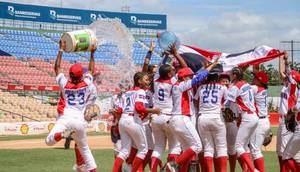 RD conquista Premundial de Beísbol femenino