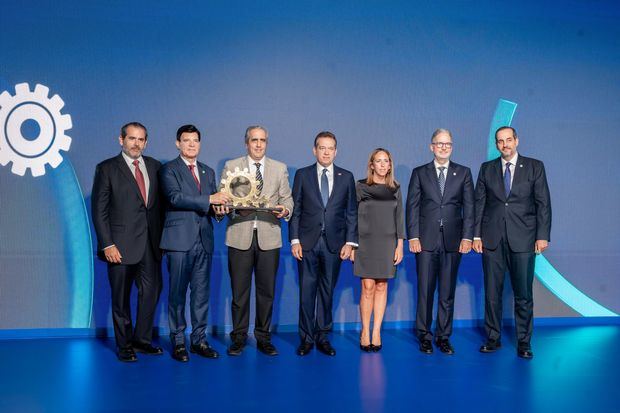 Bepensa Dominicana recibe Galardón Nacional a la Industria Dominicana.