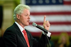 Bill Clinton insta a países del Caribe a continuar renovando la industria turística