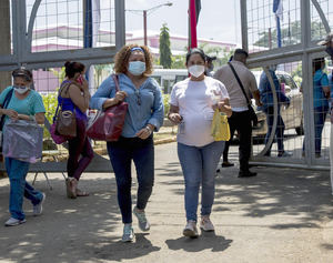 Nicaragua aplica las vacunas de Pfizer a las mujeres embarazadas, puérperas y lactantes