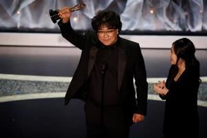 "Parasite" vence a "Dolor y gloria" en el Óscar a mejor cinta internacional