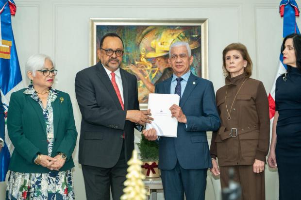 Senado recibe el anteproyecto de ley orgánica de la Policía Nacional del Poder Ejecutivo