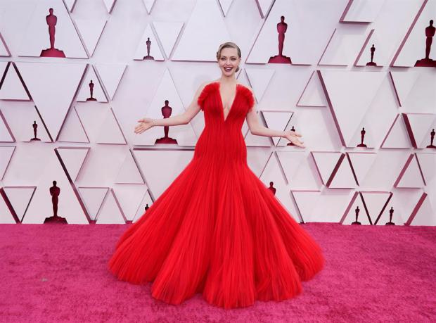 Diversa y colorista, así ha sido la alfombra roja de los Osca