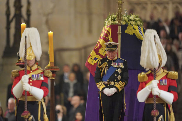 Todo listo para el último adiós a Isabel II