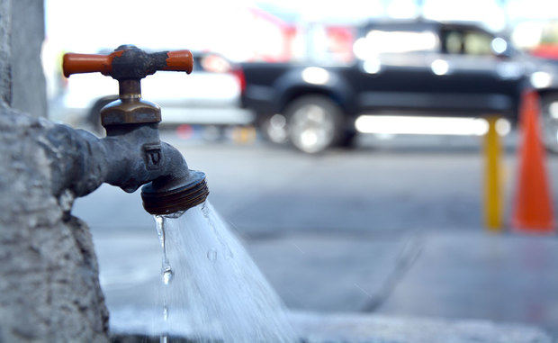 Inversión para servicios de agua potable y saneamiento en la R. Dominicana.