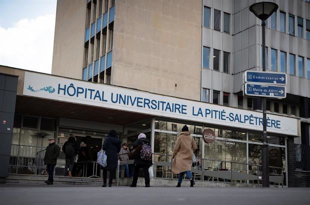 Parí­s entra en alerta máxima por la expansión del coronavirus