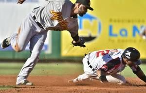 Águilas Cibaeñas vencen Leones con cinco vueltas en el noveno inning