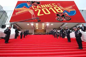El cambio en las proyecciones de Cannes preocupa a la crítica internacional