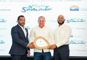Hotel Bahia Principe Grand El Portillo recibe Premio de Sostenibilidad Turística Empresarial en Samaná
