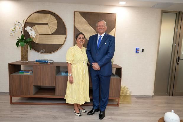 Carmen Quijano y Leonardo Aguilera.