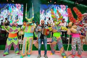 La agenda continuará el próximo domingo 1 de marzo con el gran cierre del Carnaval de Santiago 2026.