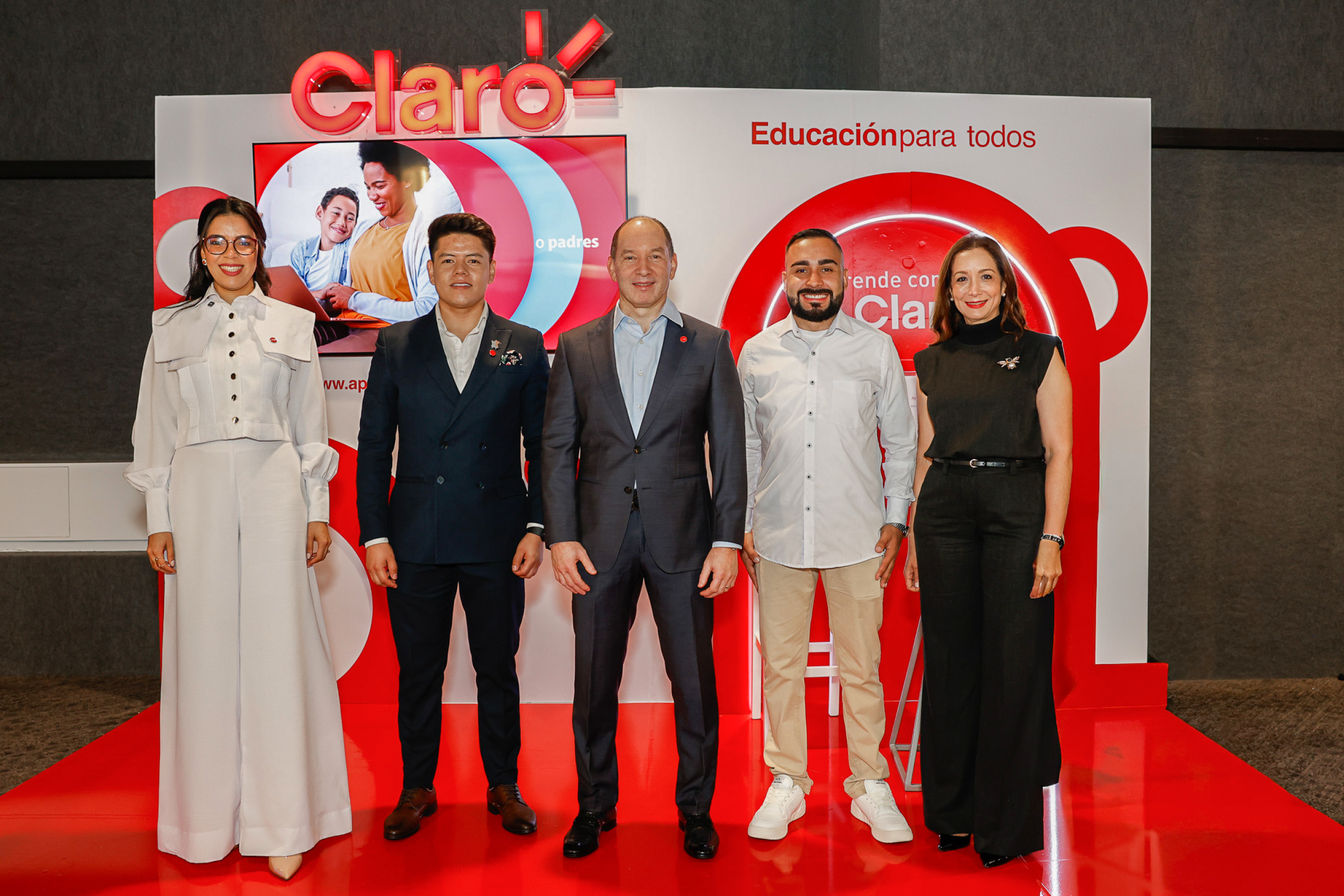 Carolina Lantigua, Luis Ramírez, Omar Acosta, Diego Foronda y Pilar Haché.