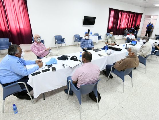 Comité ejecutivo COD debate varios puntos en reunión presencial.