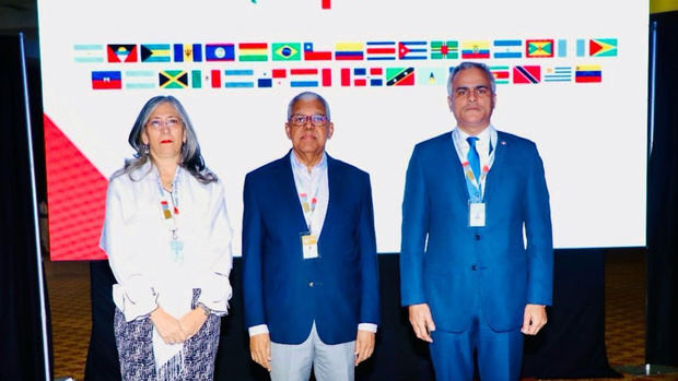 Delegación dominicana en la
 lX Cumbre de jefes de Estados Latinoamericanos y Caribeños