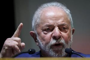 El Senado aprueba el plan social de Lula, que avanza a la Cámara de Diputados
 

 