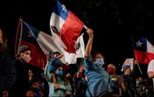 Chile aprueba con una aplastante mayoría redactar una nueva Constitución