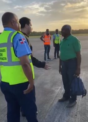 El chófer de autobús dominicano Martín Decena, quien permaneció seis días secuestrado en Haití.