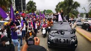 Guzmán encabeza cierre de campaña del PLD en Santo Domingo Norte