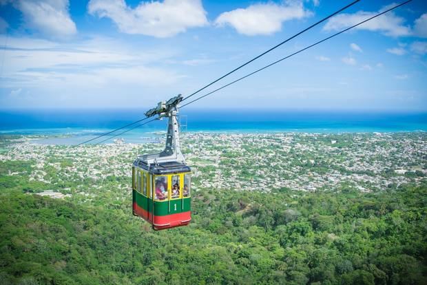 Clúster Turístico de Puerto Plata felicita a los galardonados en V premios don Luis Pelegrín.