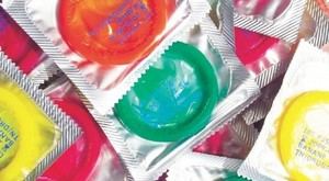 Instalará máquinas expendedoras de condones para prevenir sida 
